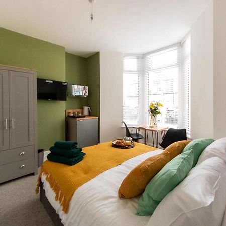 Bay City Studio Apartments By Staying-Away Cardiff Buitenkant foto