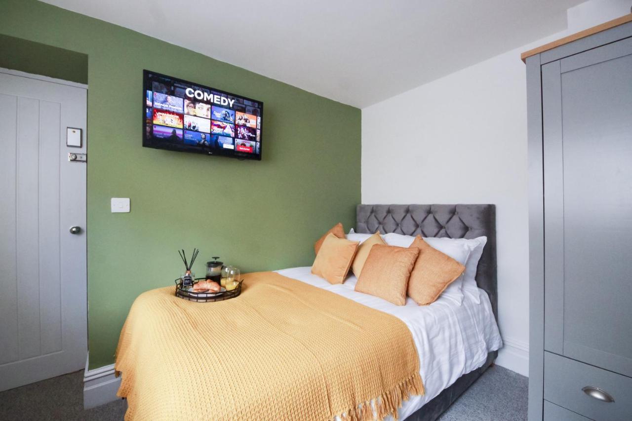 Bay City Studio Apartments By Staying-Away Cardiff Buitenkant foto